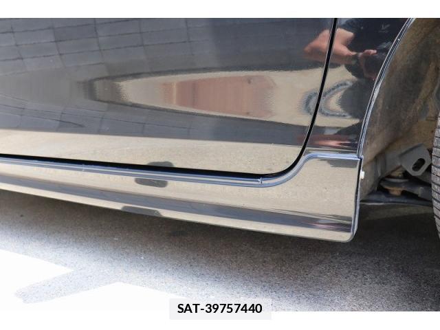 Toyota AQUA 2012-08 7800665-9