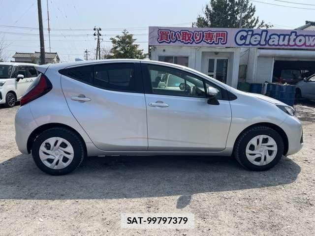 Toyota AQUA 2022-07 7800921-16