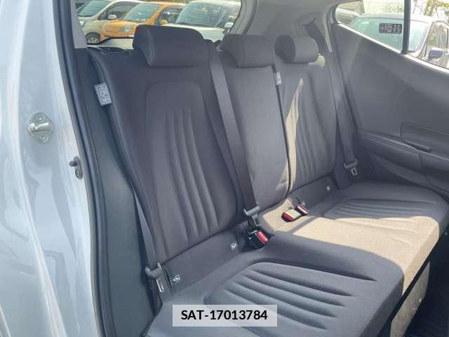 Toyota AQUA 2022-07 7800922-12