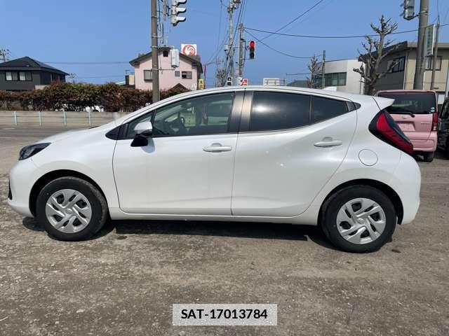 Toyota AQUA 2022-07 7800922-15