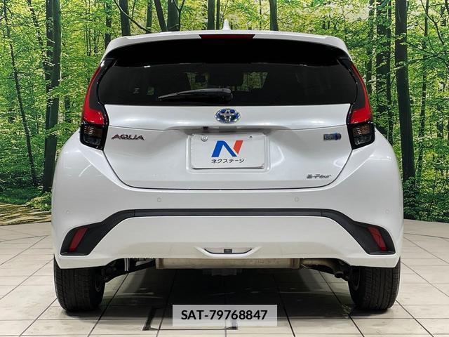 Toyota AQUA 2021-11 7801541-14