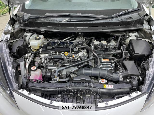 Toyota AQUA 2021-11 7801541-17