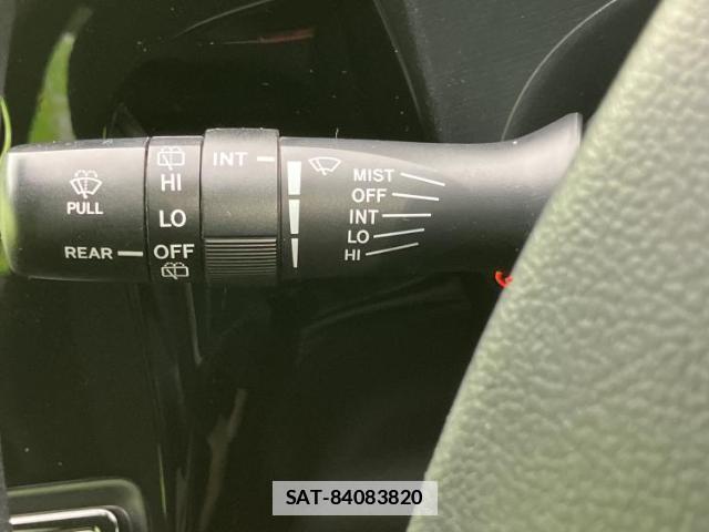 Toyota AQUA 2021-04 7802612-14