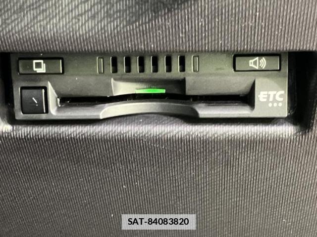 Toyota AQUA 2021-04 7802612-16
