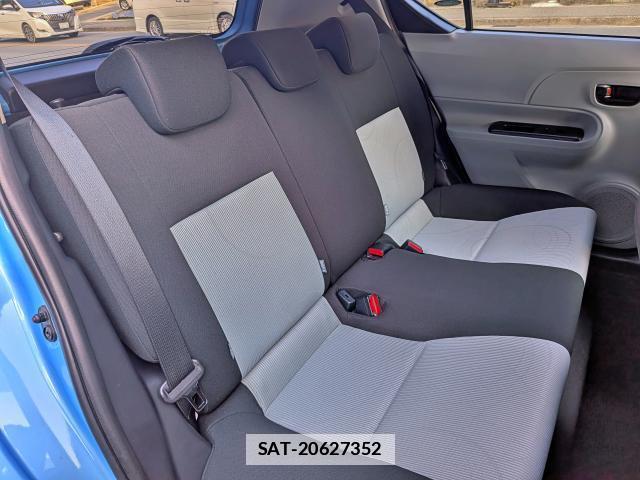 Toyota AQUA 2012-08 7803113-3
