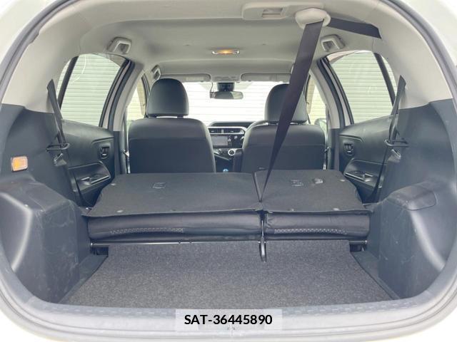 Toyota AQUA 2017-08 7803995-10