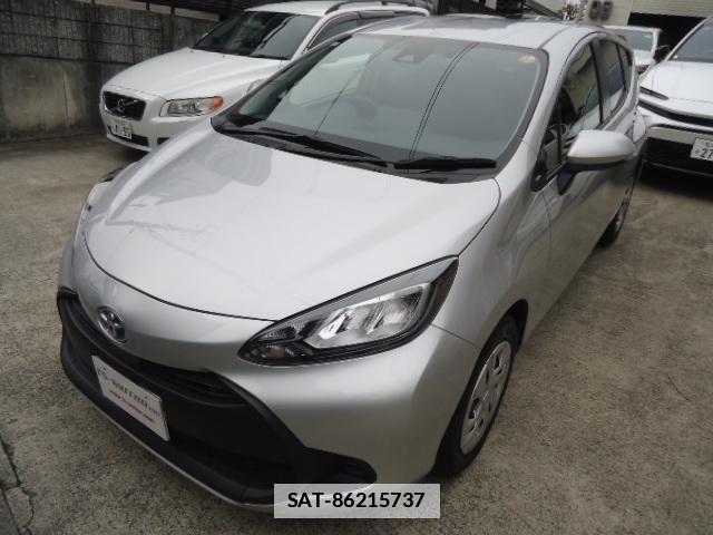 Toyota AQUA 2023-07 7804628-12