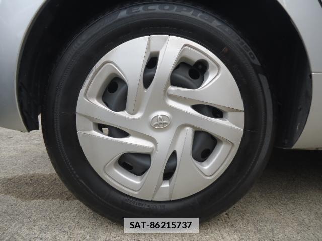 Toyota AQUA 2023-07 7804628-19