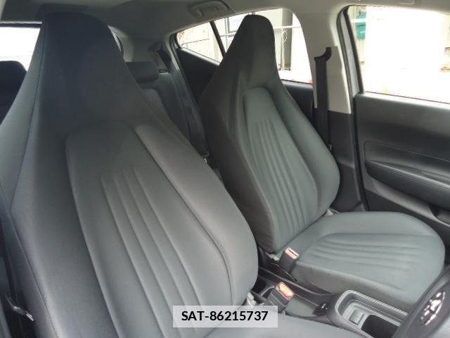 Toyota AQUA 2023-07 7804628-5