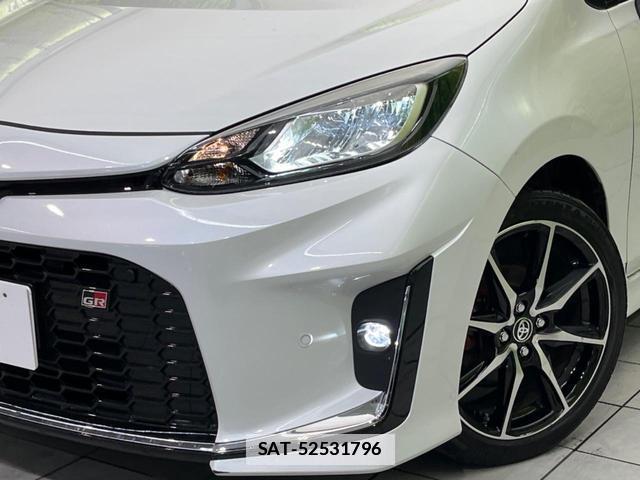Toyota AQUA 2025-03 7804841-11