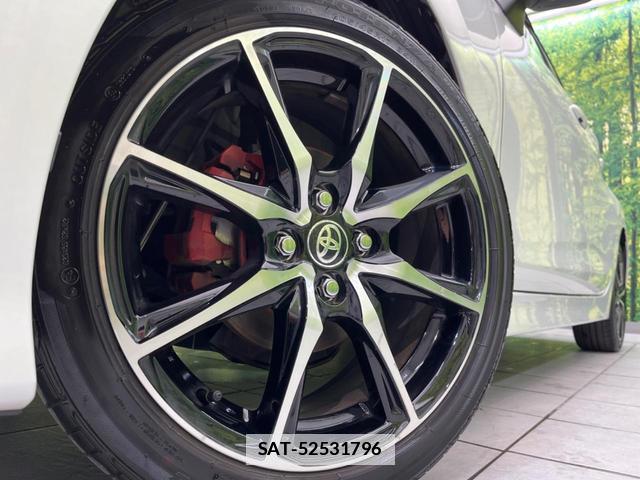 Toyota AQUA 2025-03 7804841-12