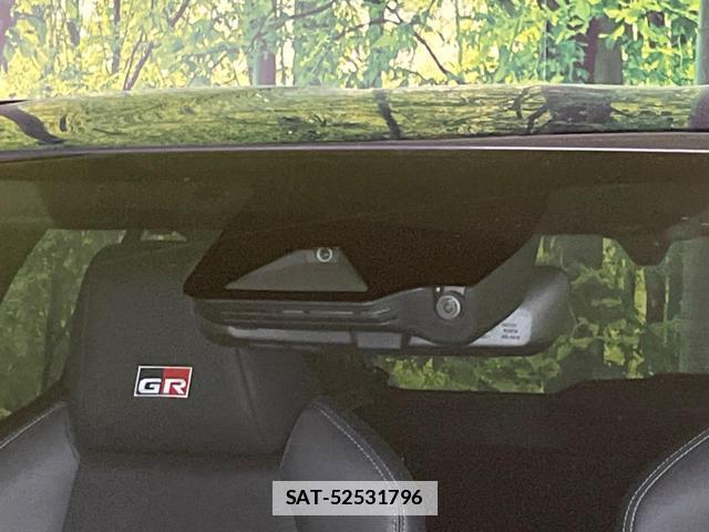 Toyota AQUA 2025-03 7804841-4