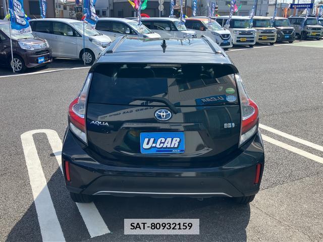 Toyota AQUA 2019-04 7805114-1