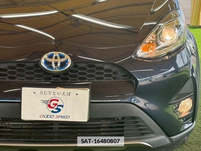 Toyota AQUA 2017-09 7805279-14