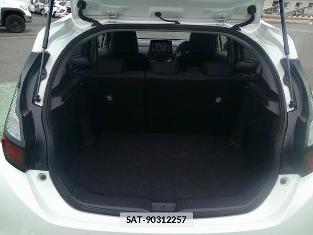 Toyota AQUA 2024-05 7806710-14