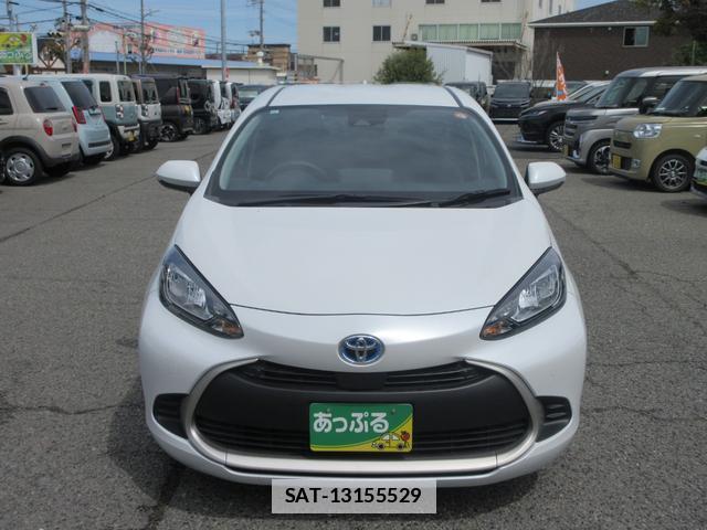 Toyota AQUA 2024-06 7806988-1