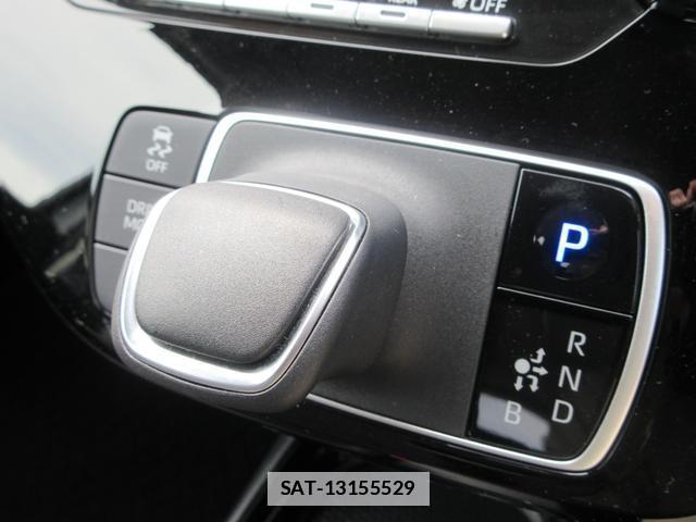 Toyota AQUA 2024-06 7806988-10