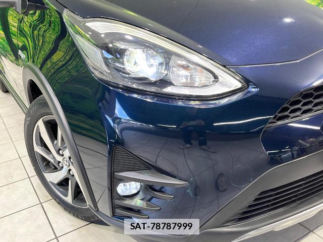 Toyota AQUA 2017-09 7808062-11