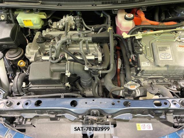Toyota AQUA 2017-09 7808062-17