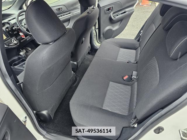 Toyota AQUA 2021-05 7809944-7