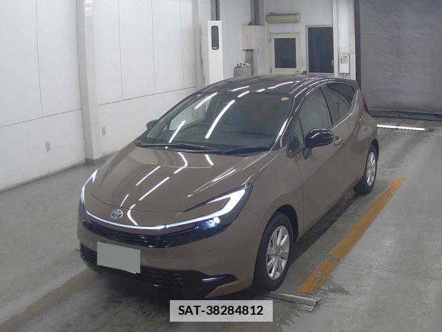 Toyota AQUA 2026-01 7810370-0