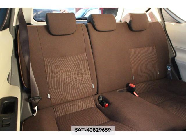 Toyota AQUA 2012-04 7810680-17