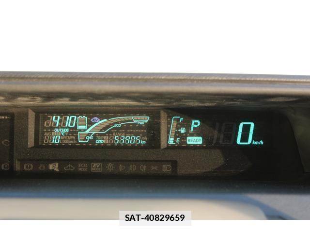 Toyota AQUA 2012-04 7810680-19