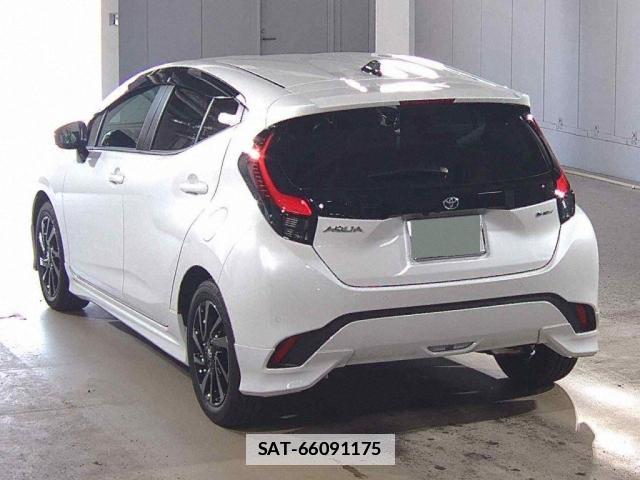 Toyota AQUA 2026-03 7810994-1