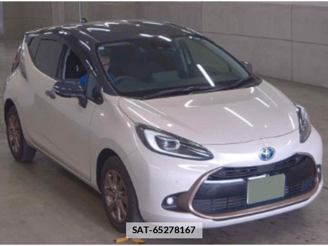 Toyota AQUA 2024-10 7811135-0