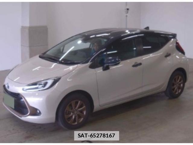 Toyota AQUA 2024-10 7811135-4