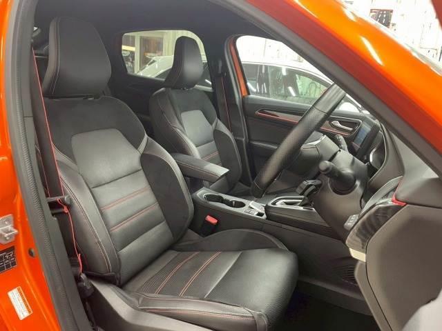 Renault Arkana 2022-09 7805287-8
