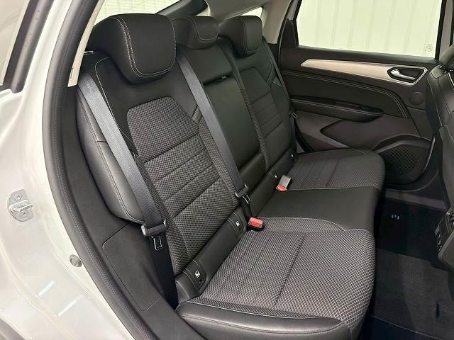 Renault Arkana 2023-07 7805297-9