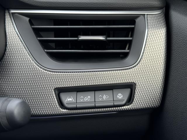 Renault Arkana 2025-03 7806751-10