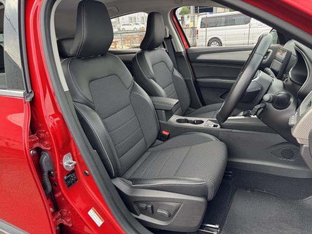 Renault Arkana 2025-03 7806751-11