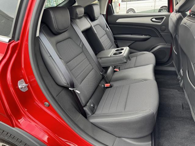Renault Arkana 2025-03 7806751-12