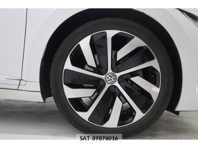 VolksWagen ARTEON 2017-12 7793173-15