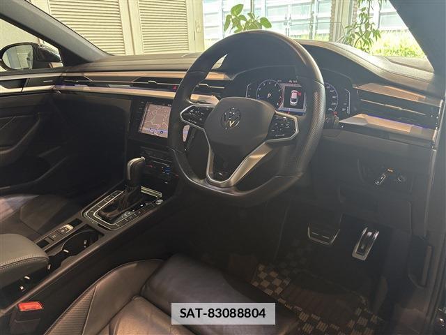 VolksWagen ARTEON 2021-07 7802177-10
