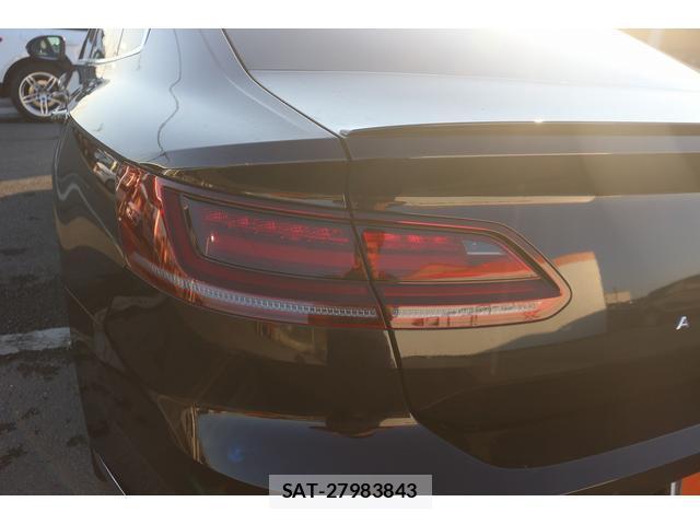 VolksWagen ARTEON 2018-03 7809468-16