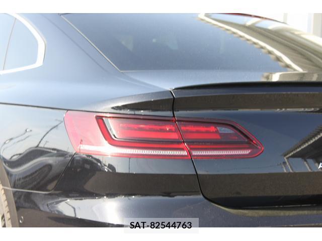 VolksWagen ARTEON 2018-03 7809486-15
