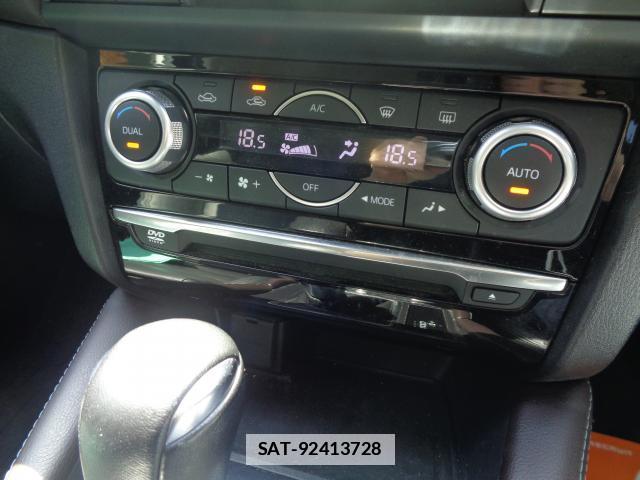 Mazda ATENZA WAGON 2015-03 7802037-12