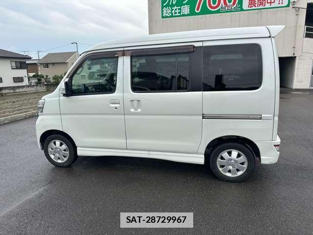Daihatsu ATRAI WAGON 2017-11 7801239-14