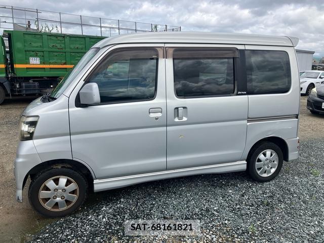 Daihatsu ATRAI WAGON 2005-06 7802568-7
