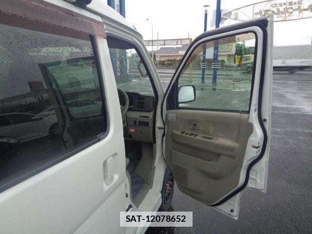 Daihatsu ATRAI WAGON 2013-10 7802912-18