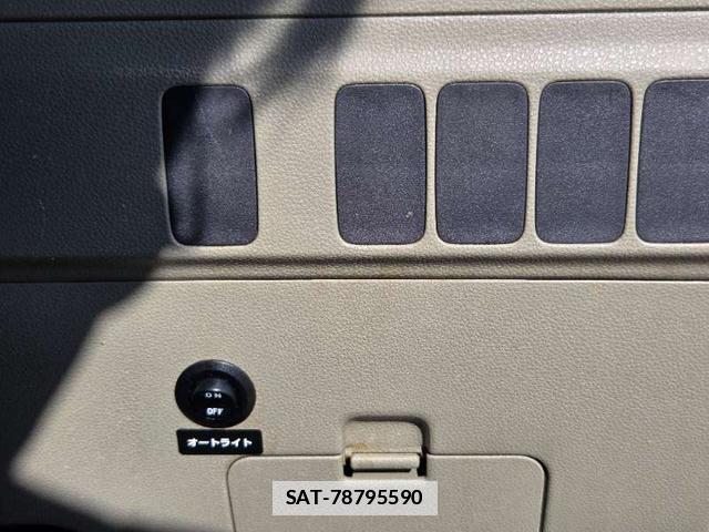 Daihatsu ATRAI WAGON 2016-10 7808501-18