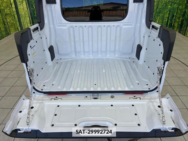 Daihatsu ATRAI 2025-11 7799427-9