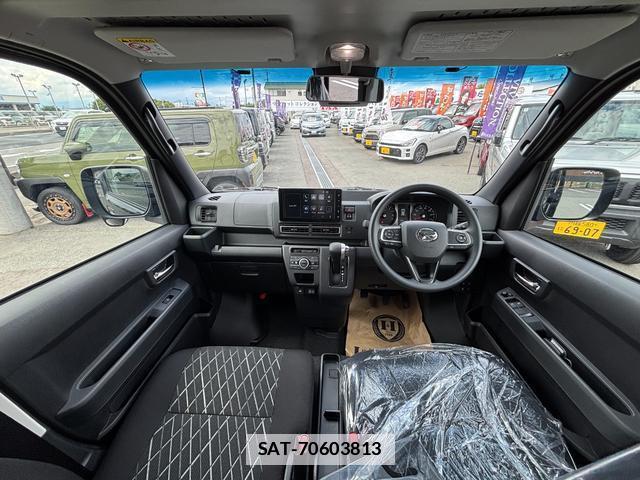 Daihatsu ATRAI 2026-06 7800466-11