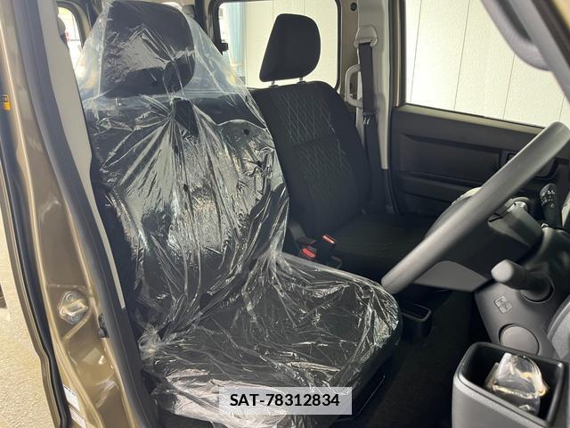 Daihatsu ATRAI 2025-12 7801952-6
