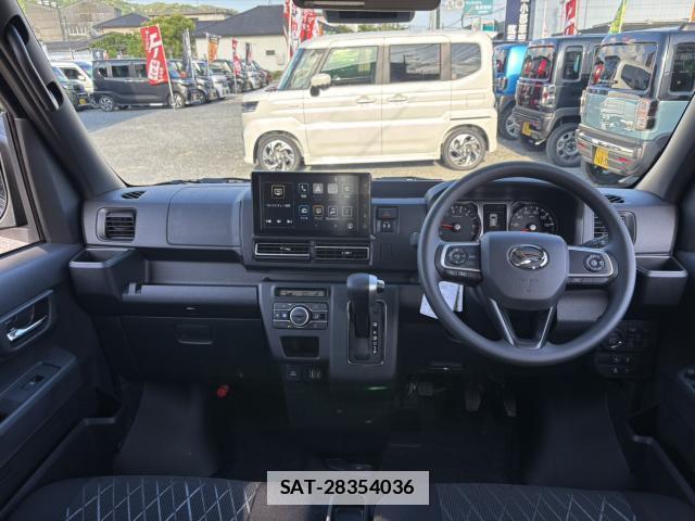 Daihatsu ATRAI 2025-09 7807095-7