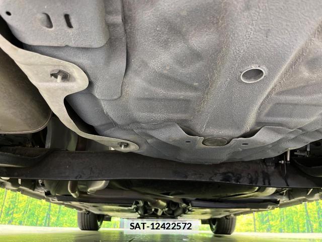 Nissan AURA 2021-11 7793325-18