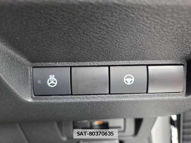 Nissan AURA 2023-01 7793705-6
